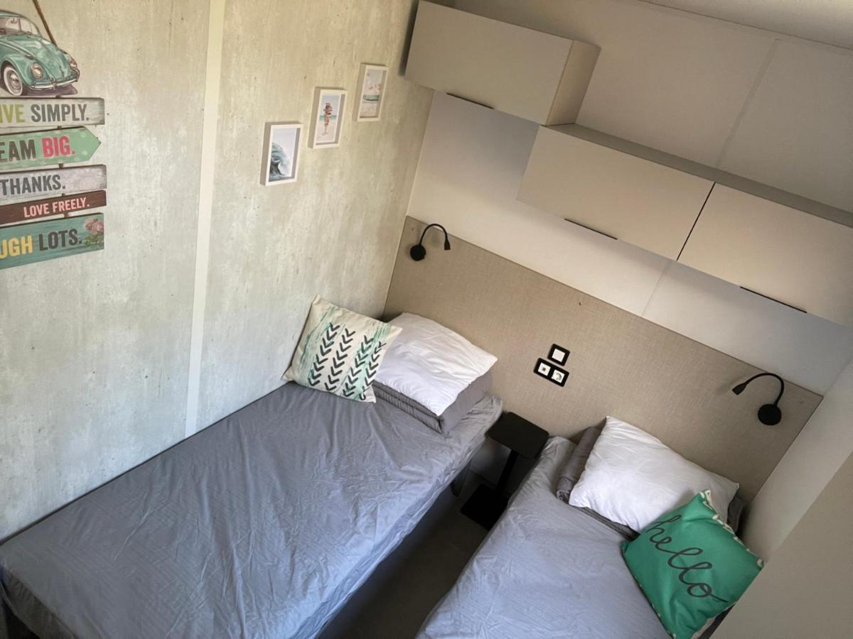 Cocon du lac : Mobilhome 3 chambres, 6 pers, camping 5* Biscarrosse Extérieur photo